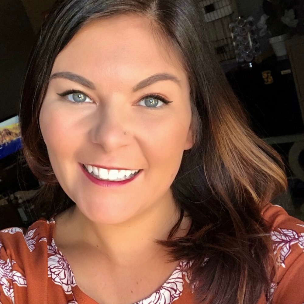 Meet your Posher, Mikaela
